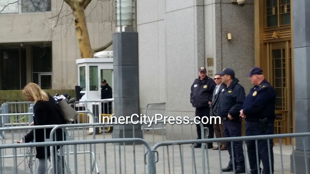 Photo of
                        SDNY courthouse, Worth St entrance, (c) Inner
                        City Press